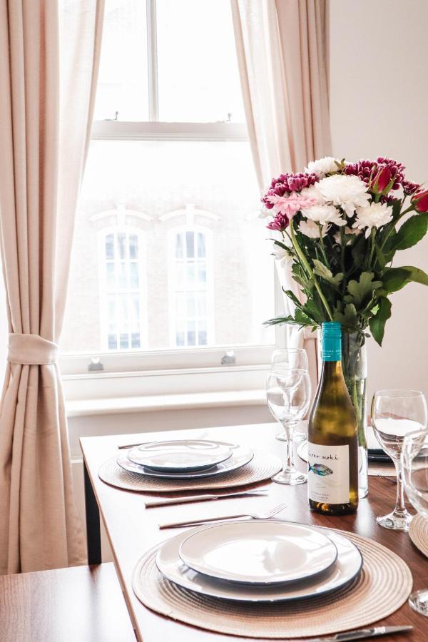 Modern & Spacious 1 Bedroom Clapham Junction Flat London Ngoại thất bức ảnh